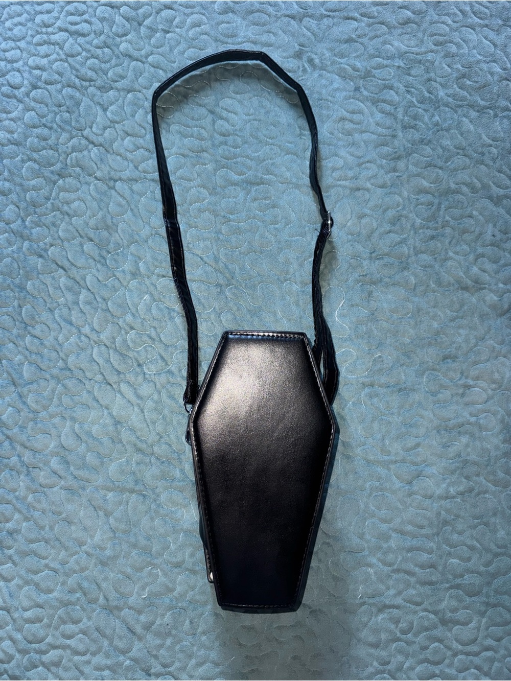 Black Coffin-Shaped Crossbody bag with Embroidered Rose & Stud Trim - Picture 4 of 8